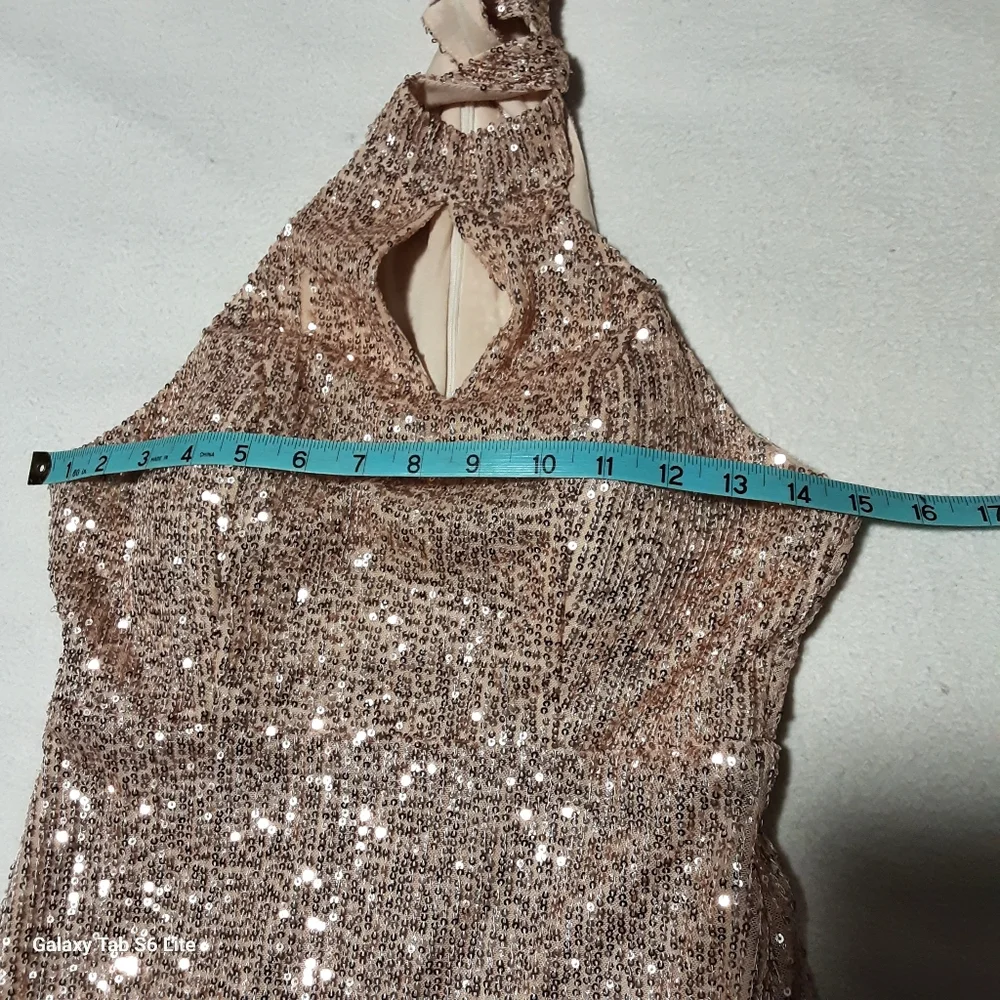 A ARFAR Elegant Sequin Gown Size S. - Picture 9 of 11